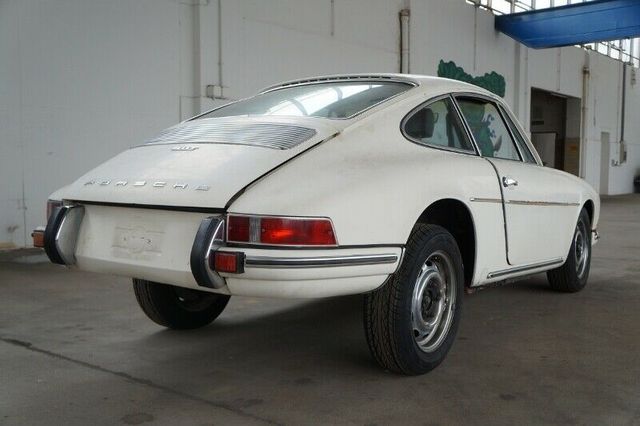 Fahrzeugabbildung Porsche 911 2.2 T Coupe