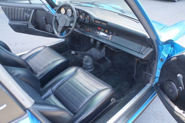 Fahrzeugabbildung Porsche 911 2.7 S Targa