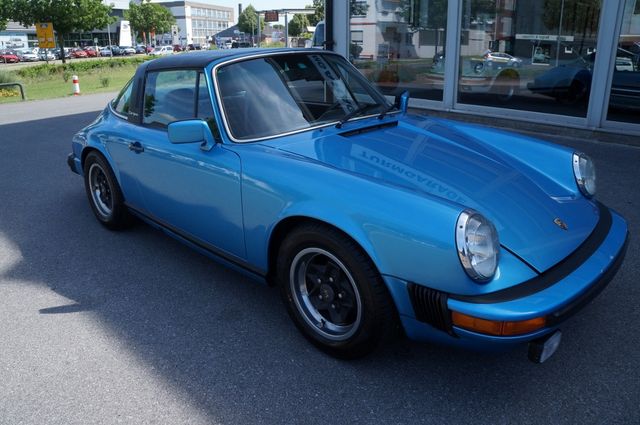 Fahrzeugabbildung Porsche 911 2.7 S Targa
