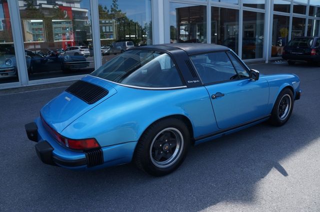 Fahrzeugabbildung Porsche 911 2.7 S Targa