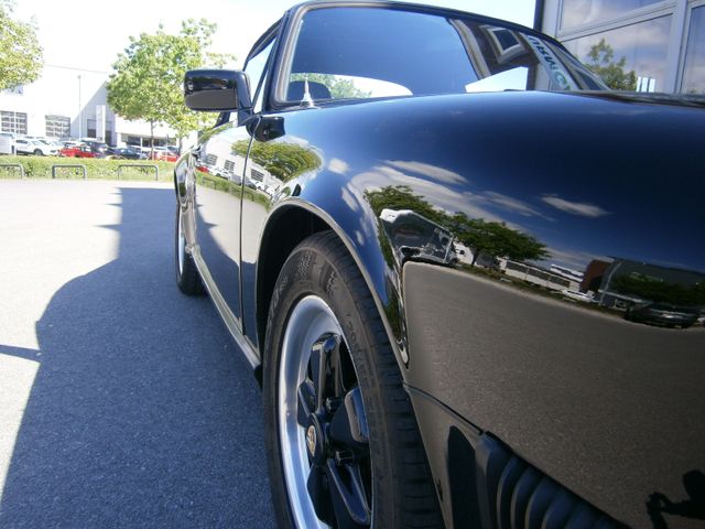 Fahrzeugabbildung Porsche 911 3.0 SC Cabriolet