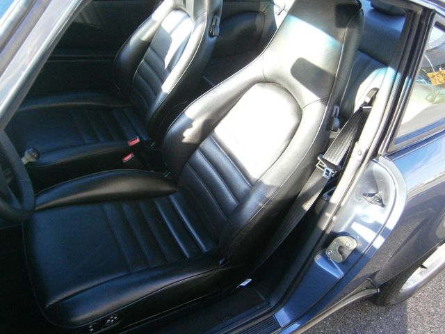 Fahrzeugabbildung Porsche 911 3.2 Carrera Coupe