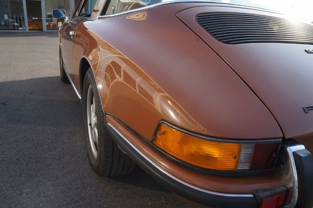 Fahrzeugabbildung Porsche 911 2.4 S Targa