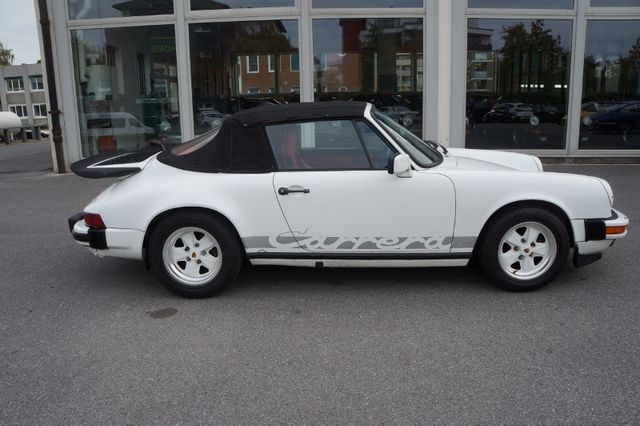 Fahrzeugabbildung Porsche 911 3.2 Carrera Cabrio