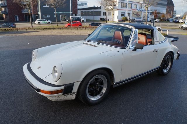 Fahrzeugabbildung Porsche 911 2.7 S Targa