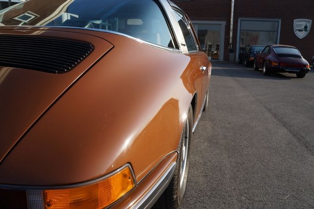 Fahrzeugabbildung Porsche 911 2.4 S Targa