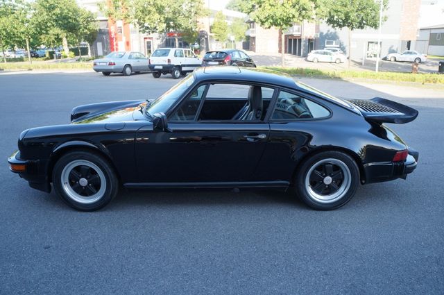 Fahrzeugabbildung Porsche 911 3.2 Carrera Coupè