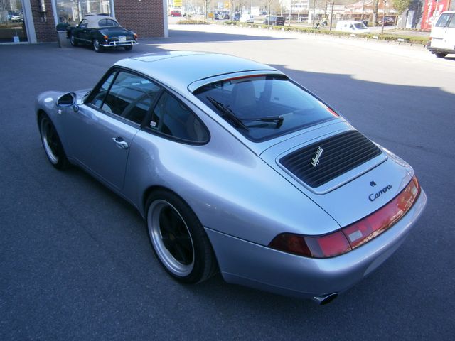 Fahrzeugabbildung Porsche 993 Carrera 2 Coupé